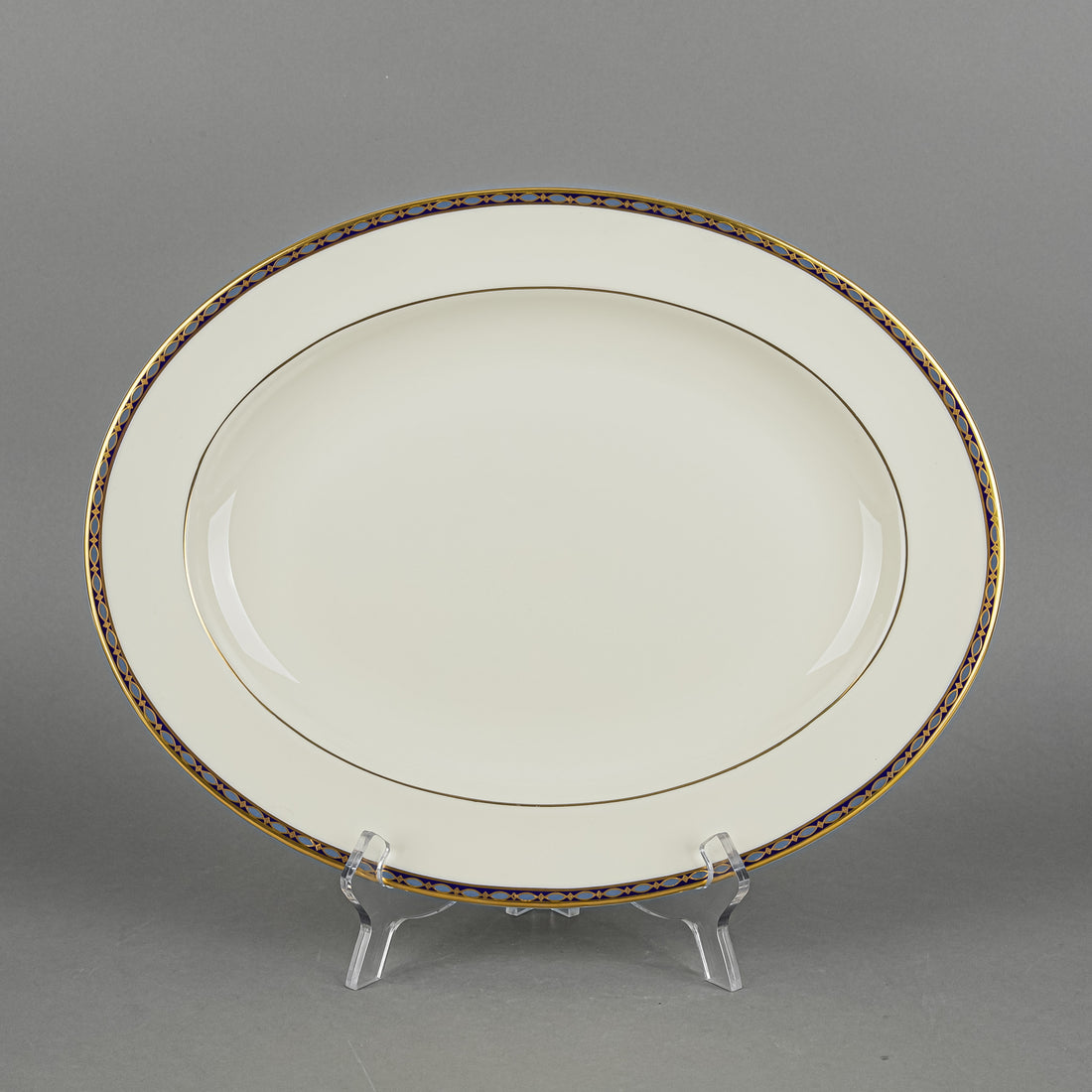 MINTON St James Serveware 2 Pieces - Platter And Oval Serving Bowl