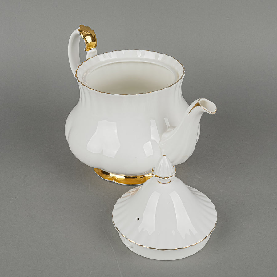 ROYAL ALBERT Val D'or Tea Service 5 Pieces