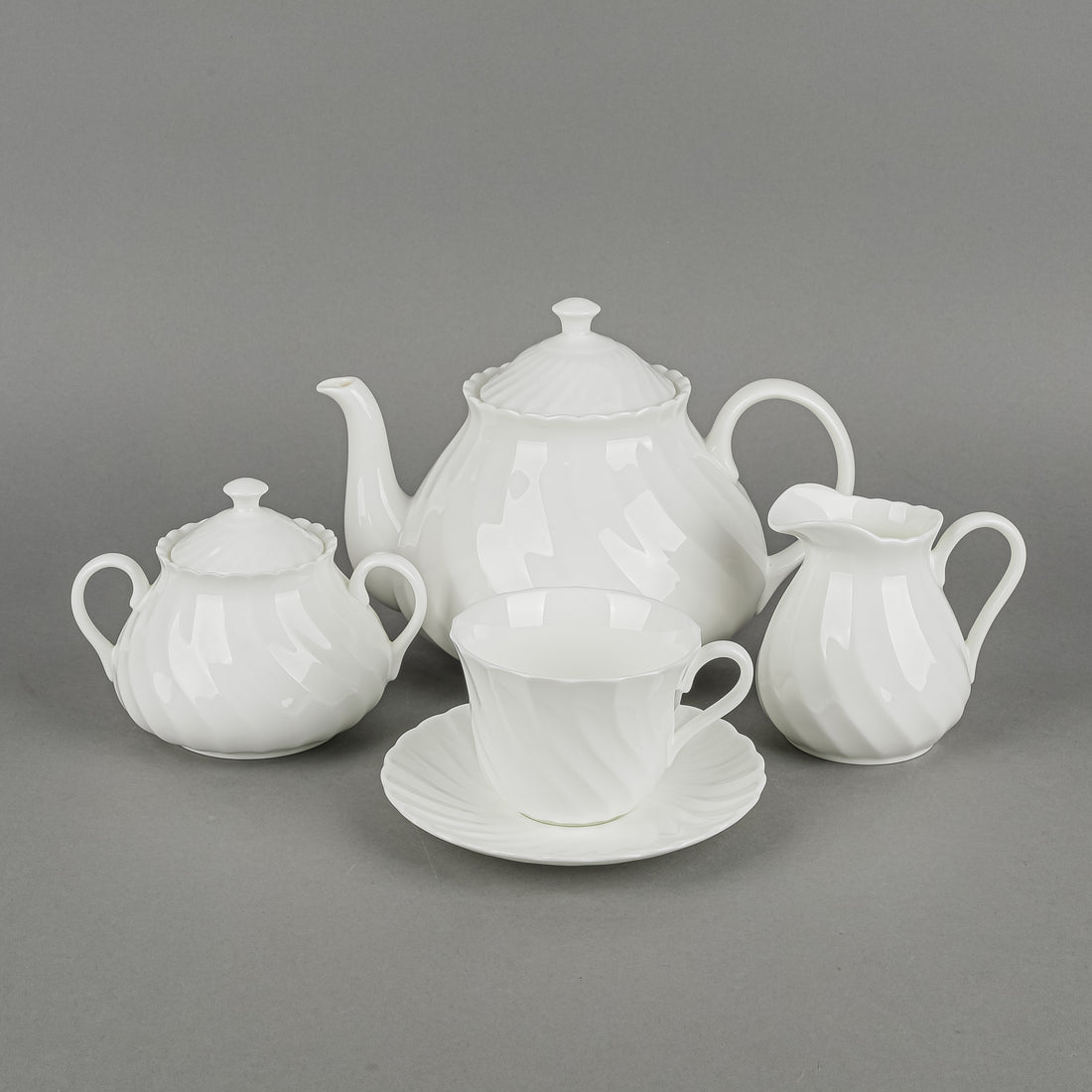 WEDGWOOD Candlelight White Tea Set 11 Pieces