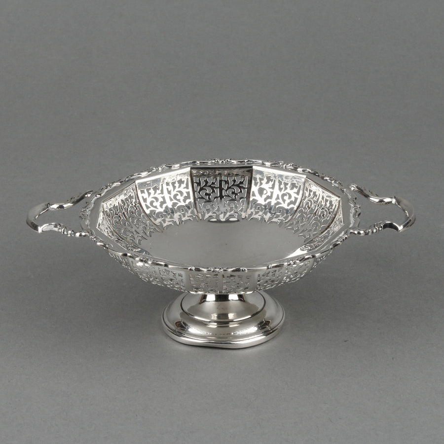 WILLIAM SUCKLING LTD. Sterling Silver Pierced Footed Dish with Handle