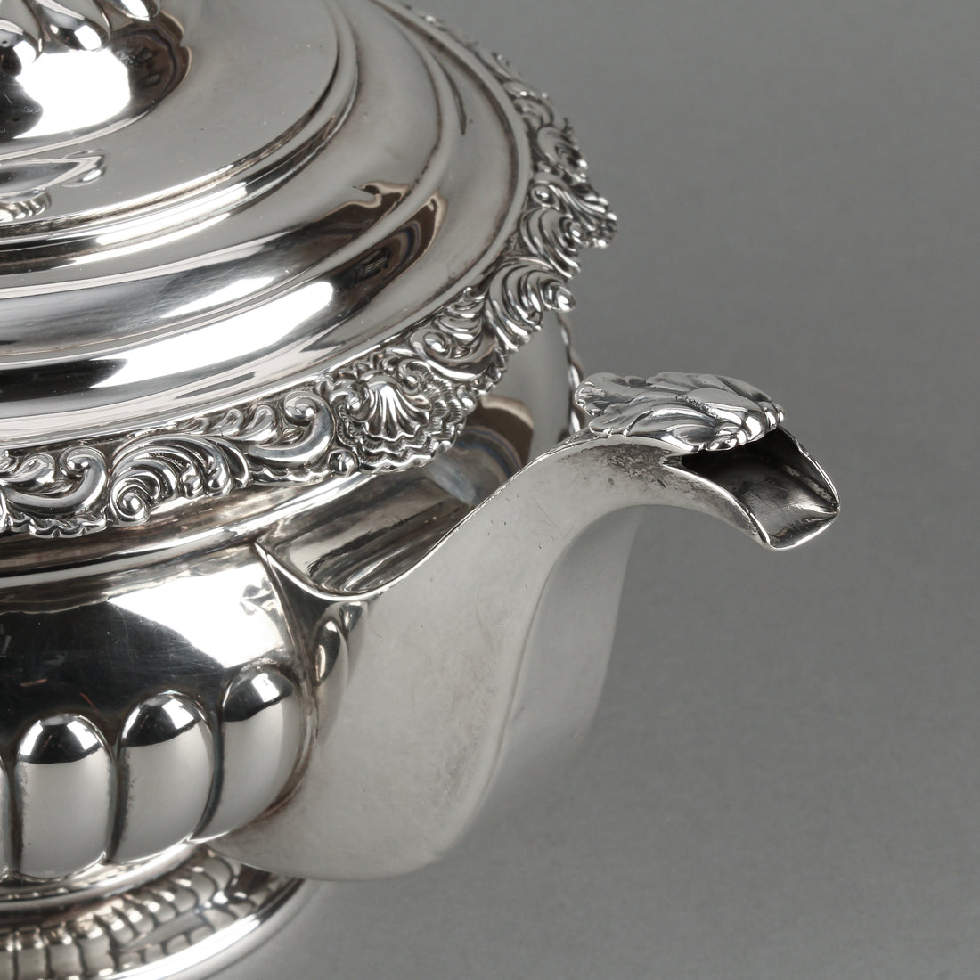 CHARLES BENDY Sterling Silver Teapot