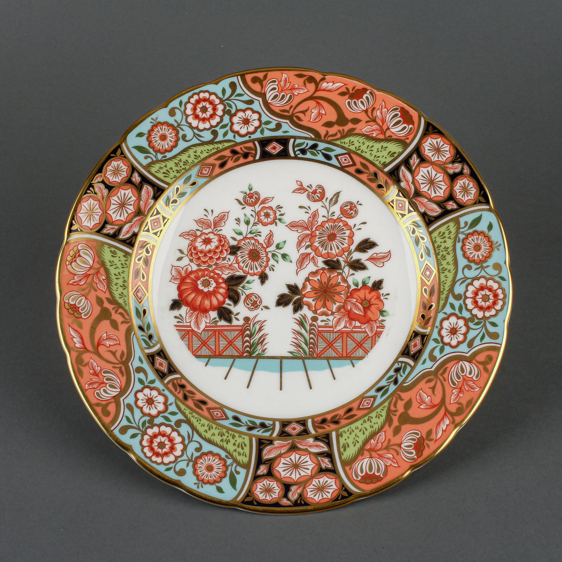 ROYAL CROWN DERBY Regency Flowers Accent Plate
