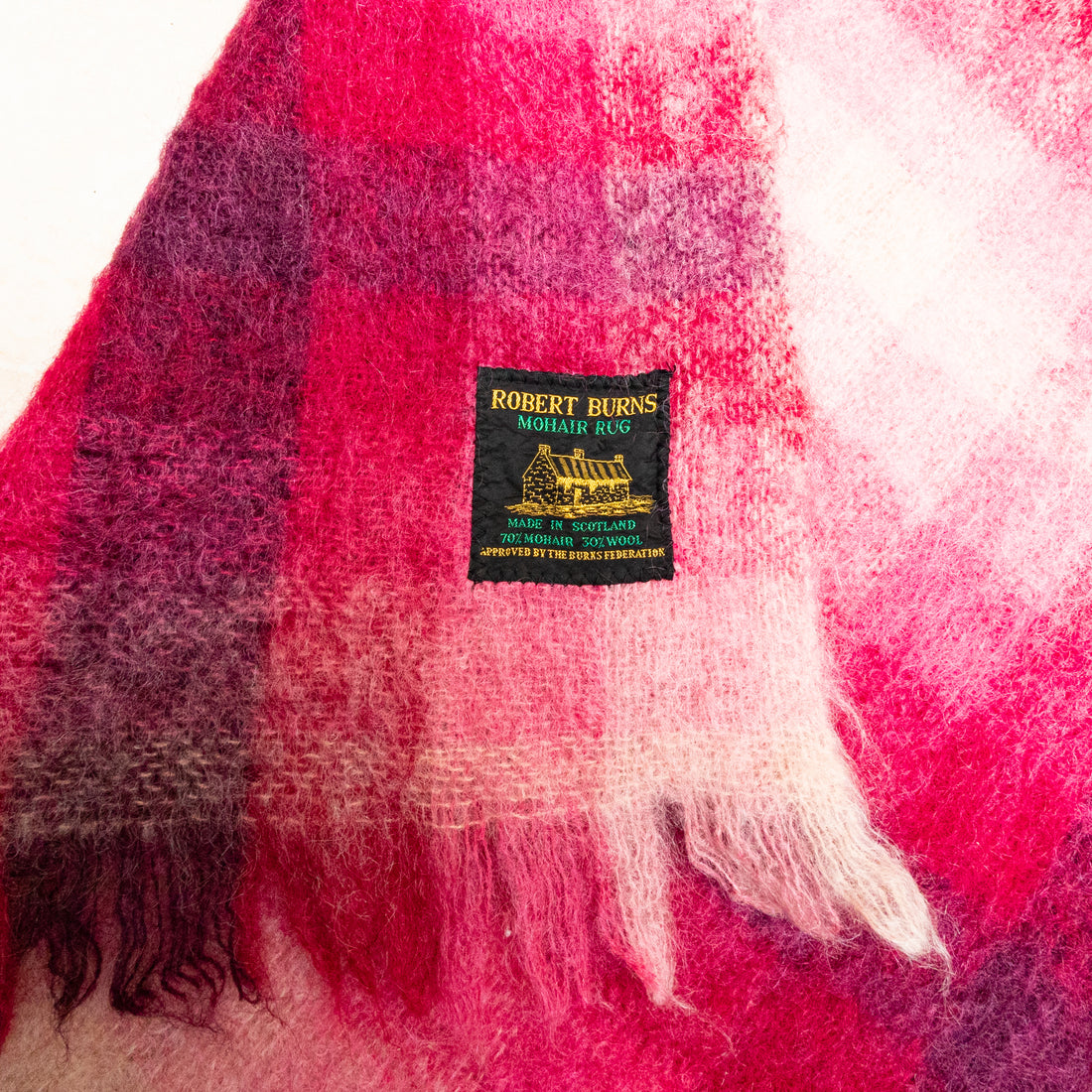 ROBERT BURNS Mohair Throw - Pink Purple