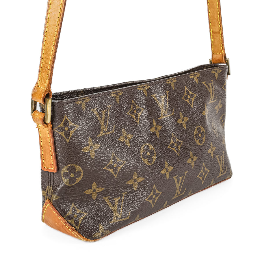 LOUIS VUITTON Monogram Canvas Trotteur Crossbody