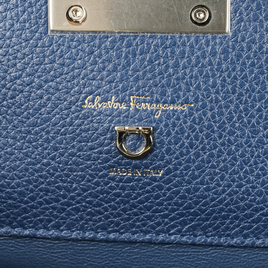 SALVATORE FERRAGAMO Studio Bag - Blue Leather