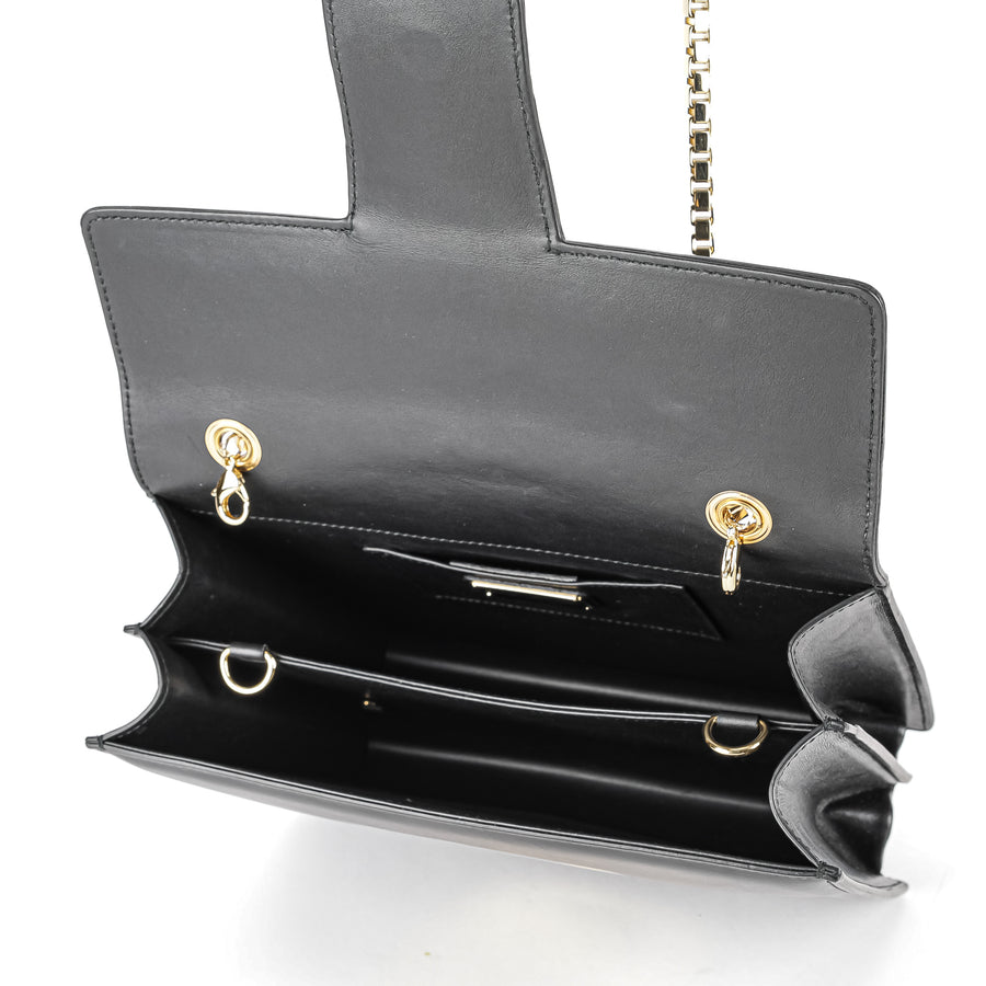 SALVATORE FERRAGAMO Thalia Black Leather Shoulder Bag