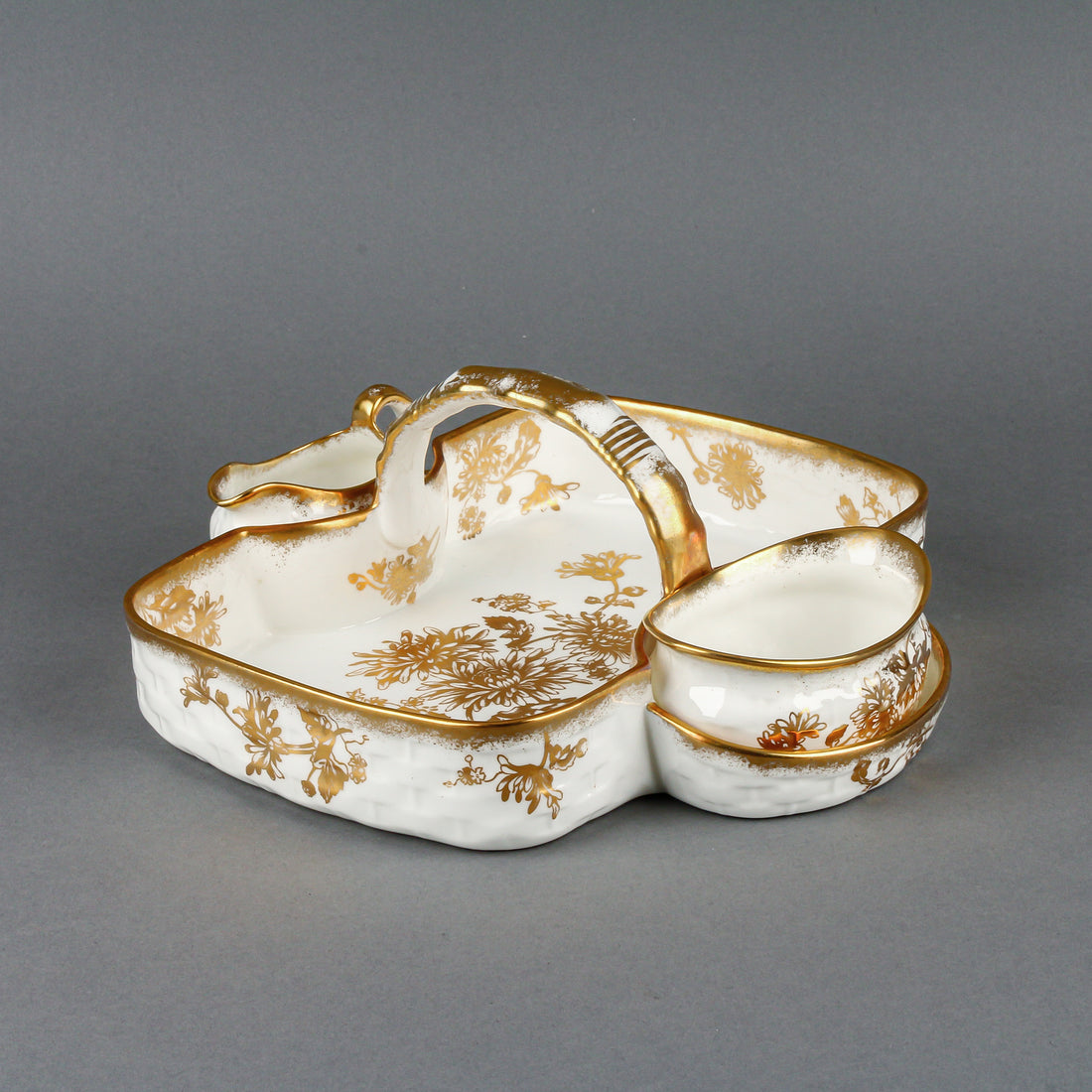 HAMMERSLEY Chrysanthemum Berry Server