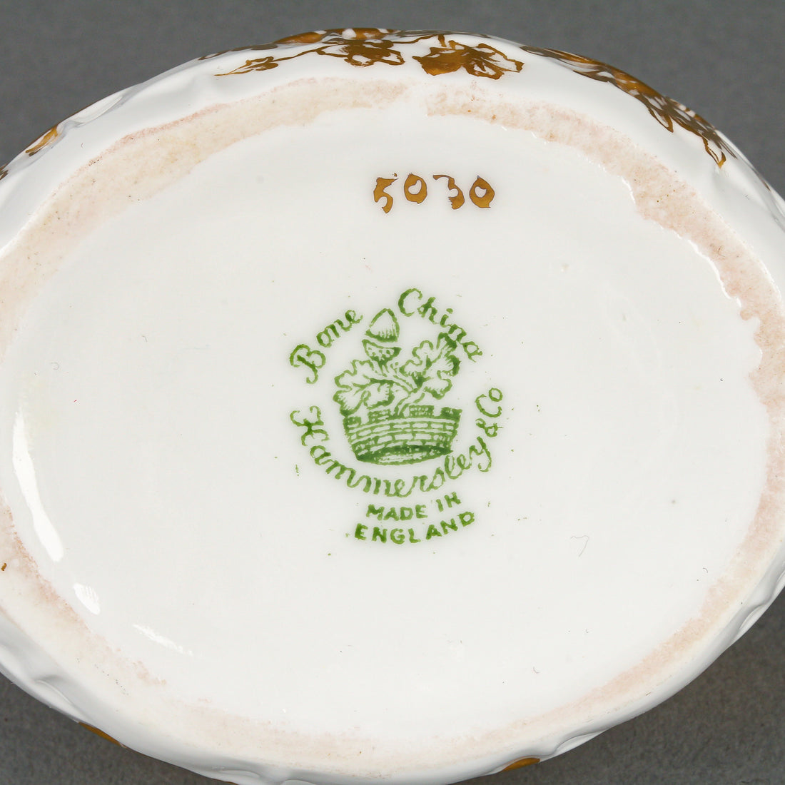 HAMMERSLEY Chrysanthemum Berry Server