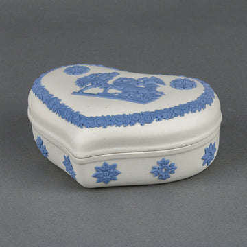 WEDGWOOD Blue on White Jasperware Heart Trinket Box