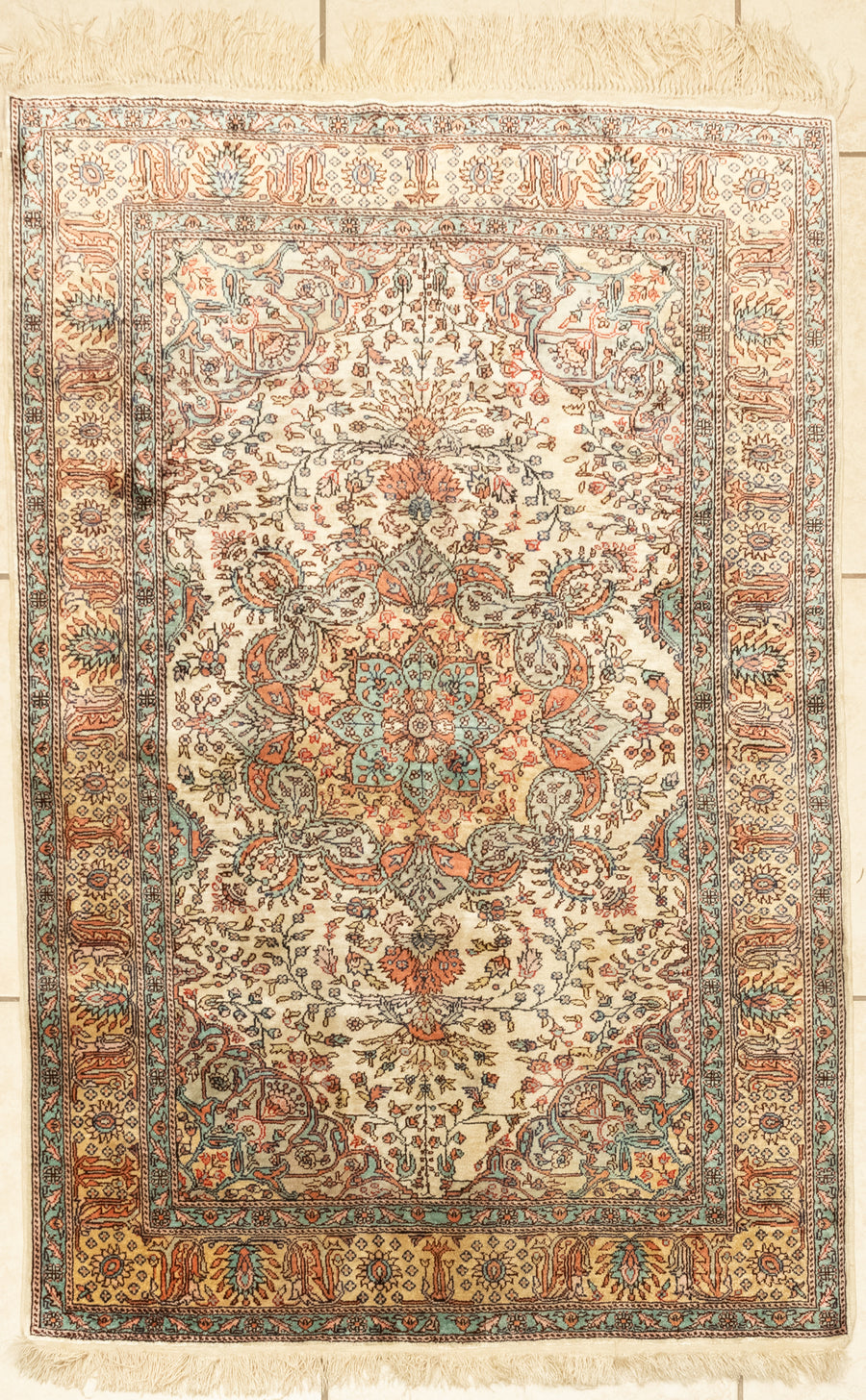 Cotton Silk Blend Rug 4'8" x 3'
