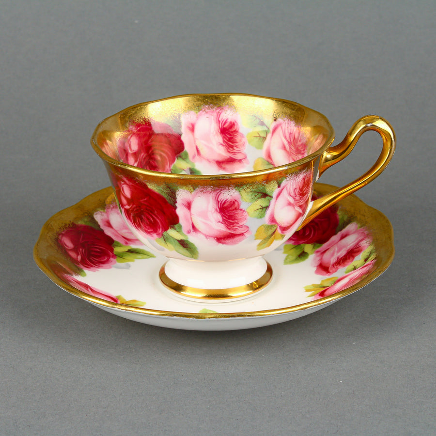 ROYAL ALBERT Mother's Day - Roses with Gold Fade Cup & Saucer
