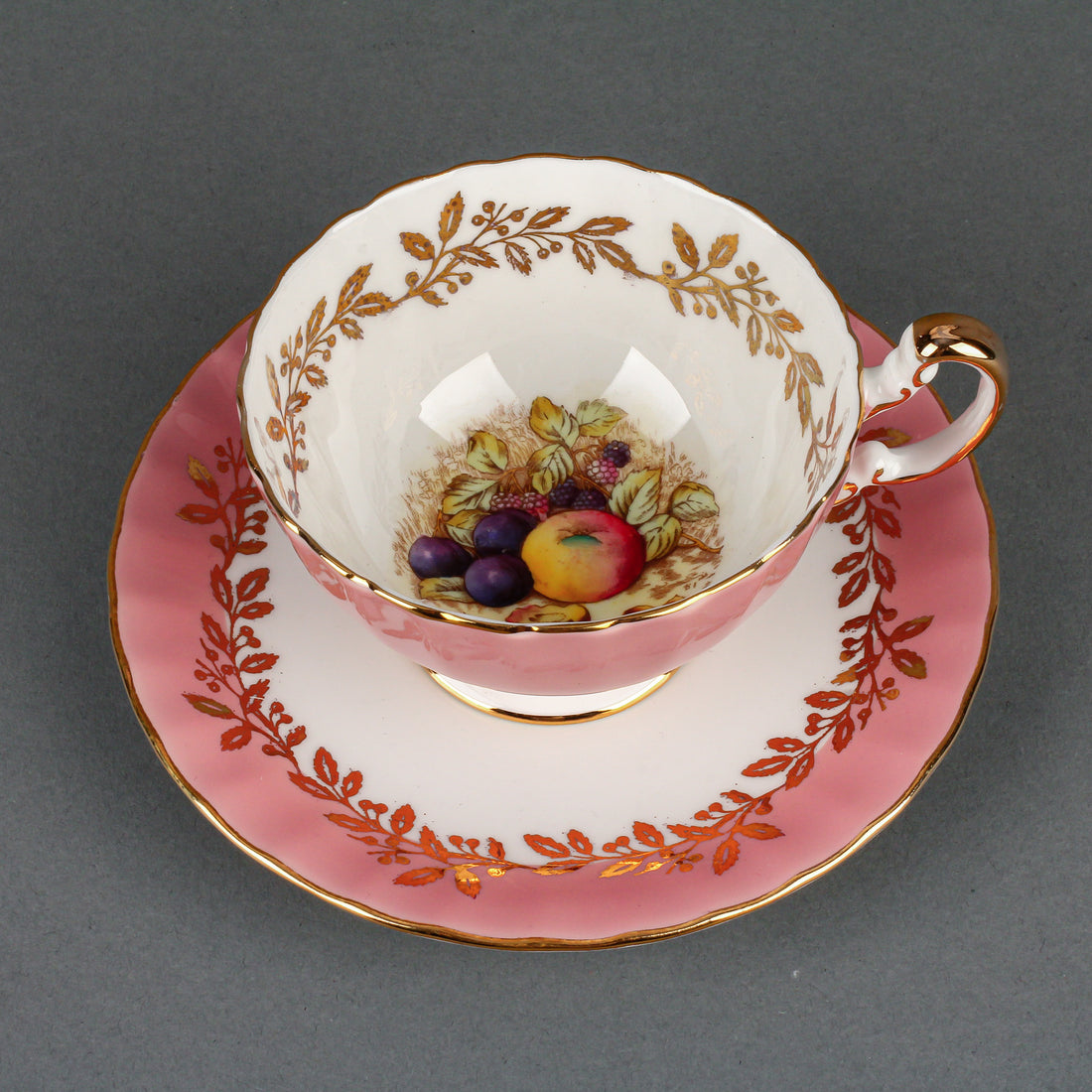 AYNSLEY D. Jones Orchard Fruit Centre Cup & Saucer