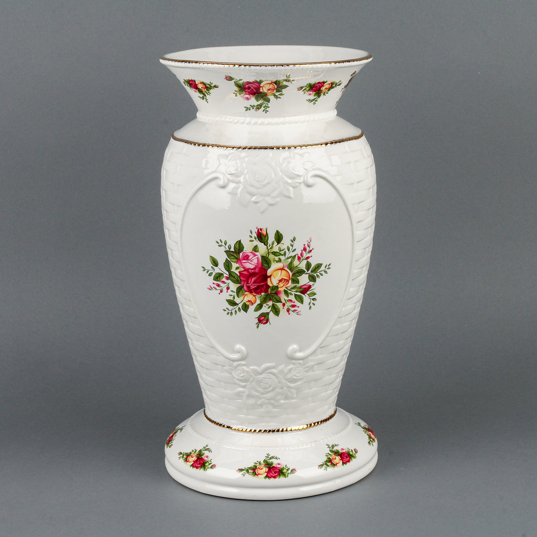 ROYAL ALBERT Old Country Roses Embossed Basketweave Cameo Vase