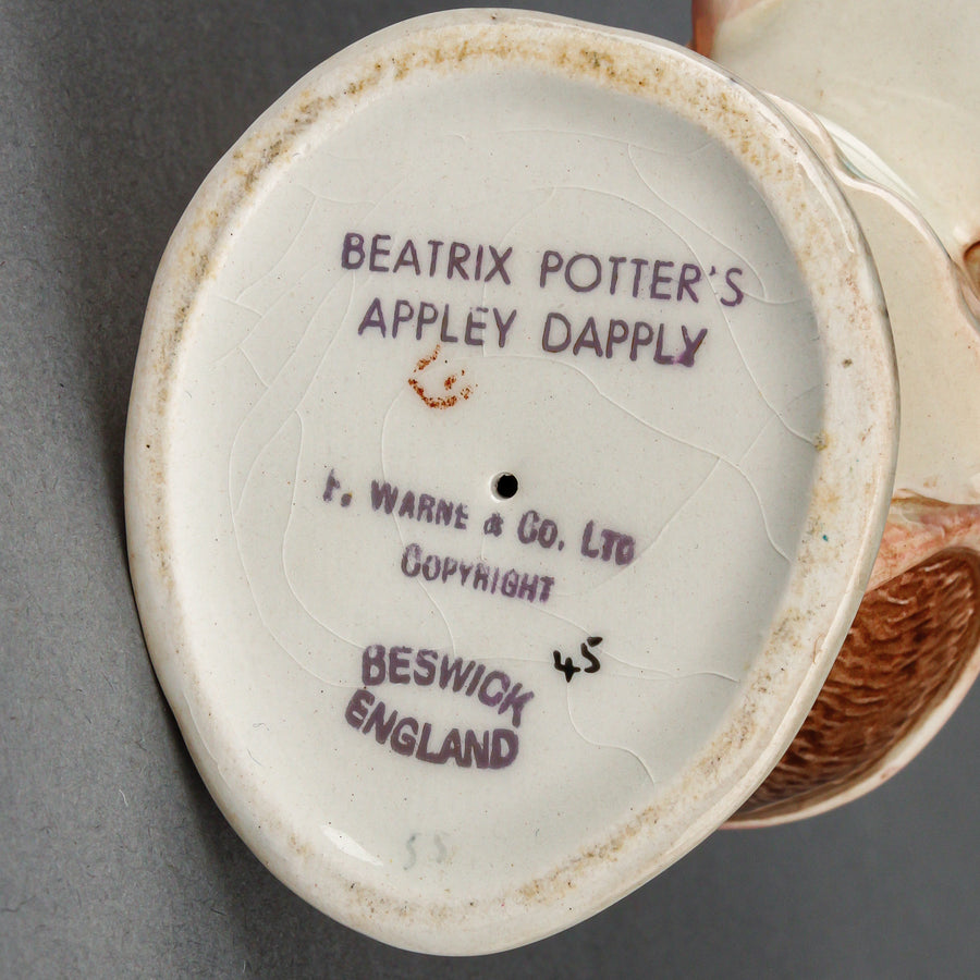 ROYAL DOULTON Beatrix Potter's Appley Dappley Figurine