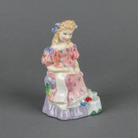 ROYAL DOULTON Figurine Curly Locks HN 2049