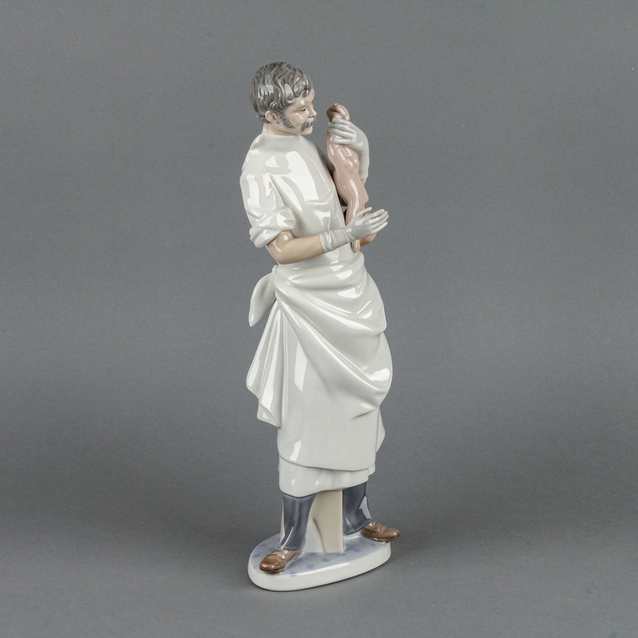 LLADRÓ Obstetrician 4763.30 Figurine