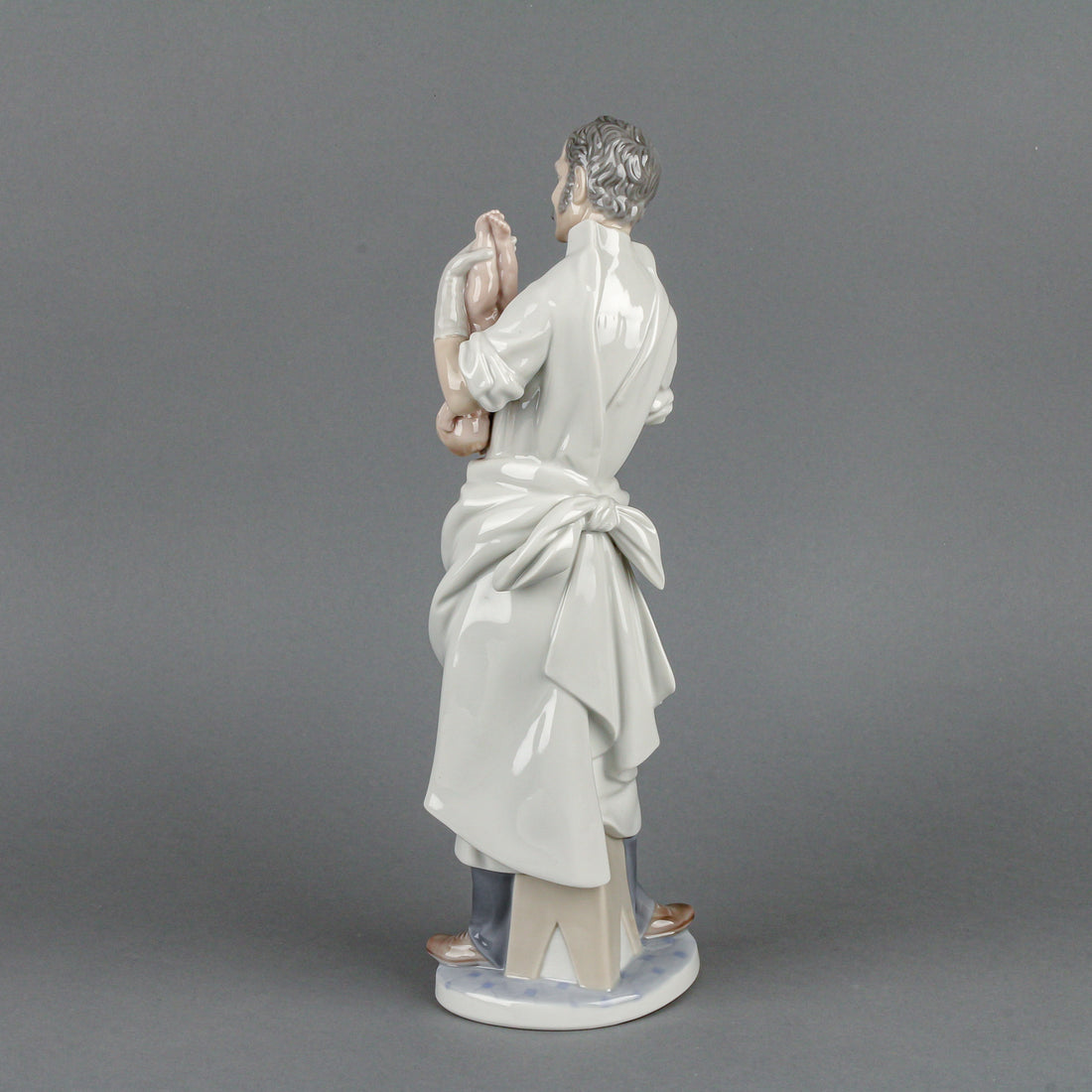 LLADRO Obstetrician 4763.30 Figurine