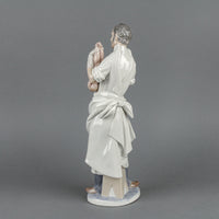 LLADRO Obstetrician 4763.30 Figurine