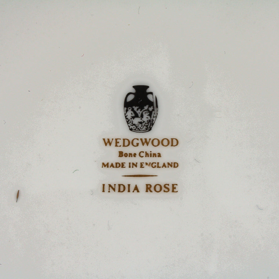 WEDGWOOD India Rose - 7 Place Settings +