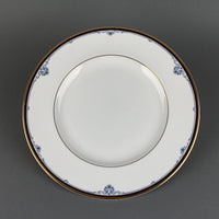 ROYAL DOULTON Princeton 12 Place Settings Plus