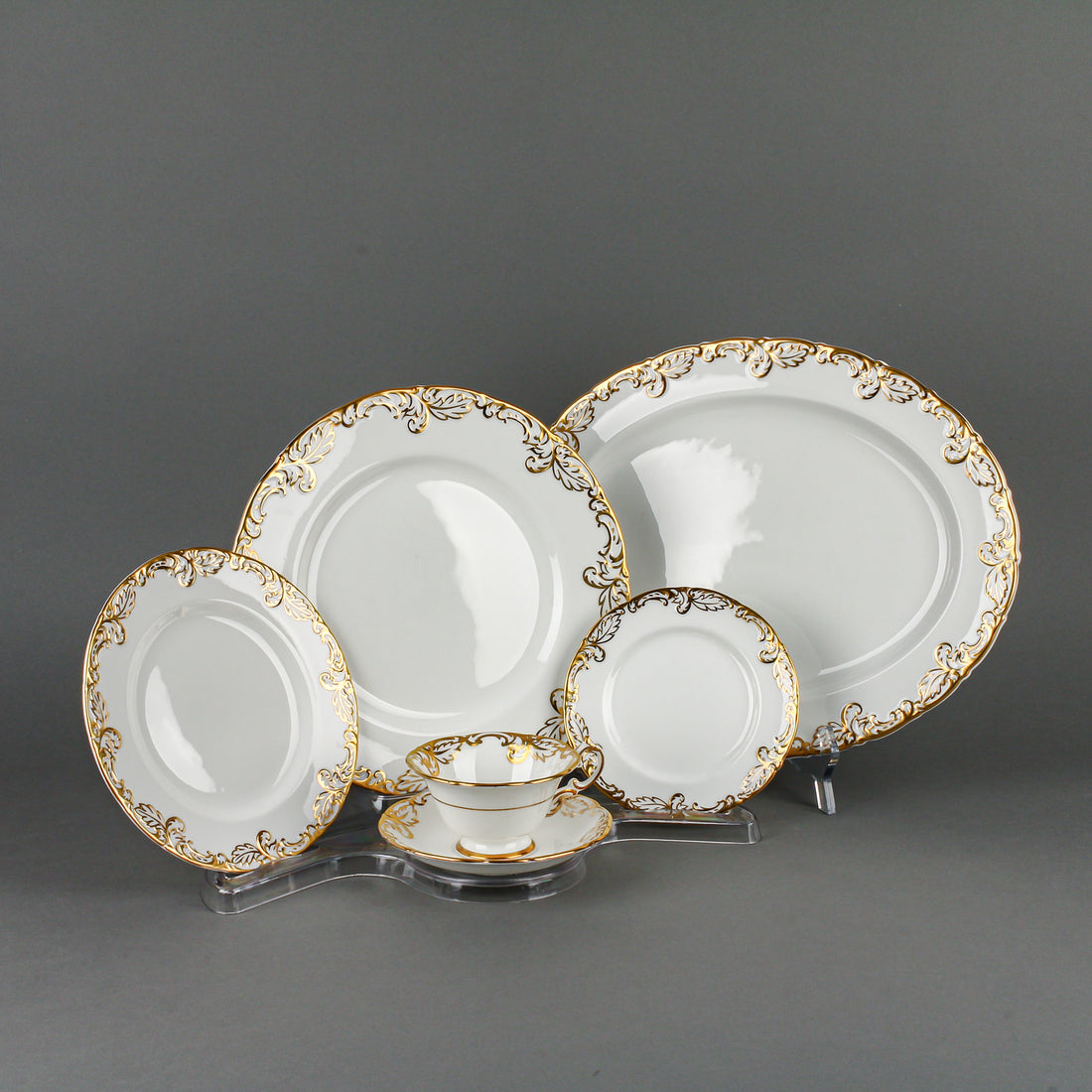 PARAGON 21293 White with Gold Trim - 12 Place Settings +