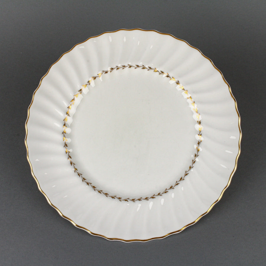 ROYAL DOULTON Adrian - 9 Place Settings +