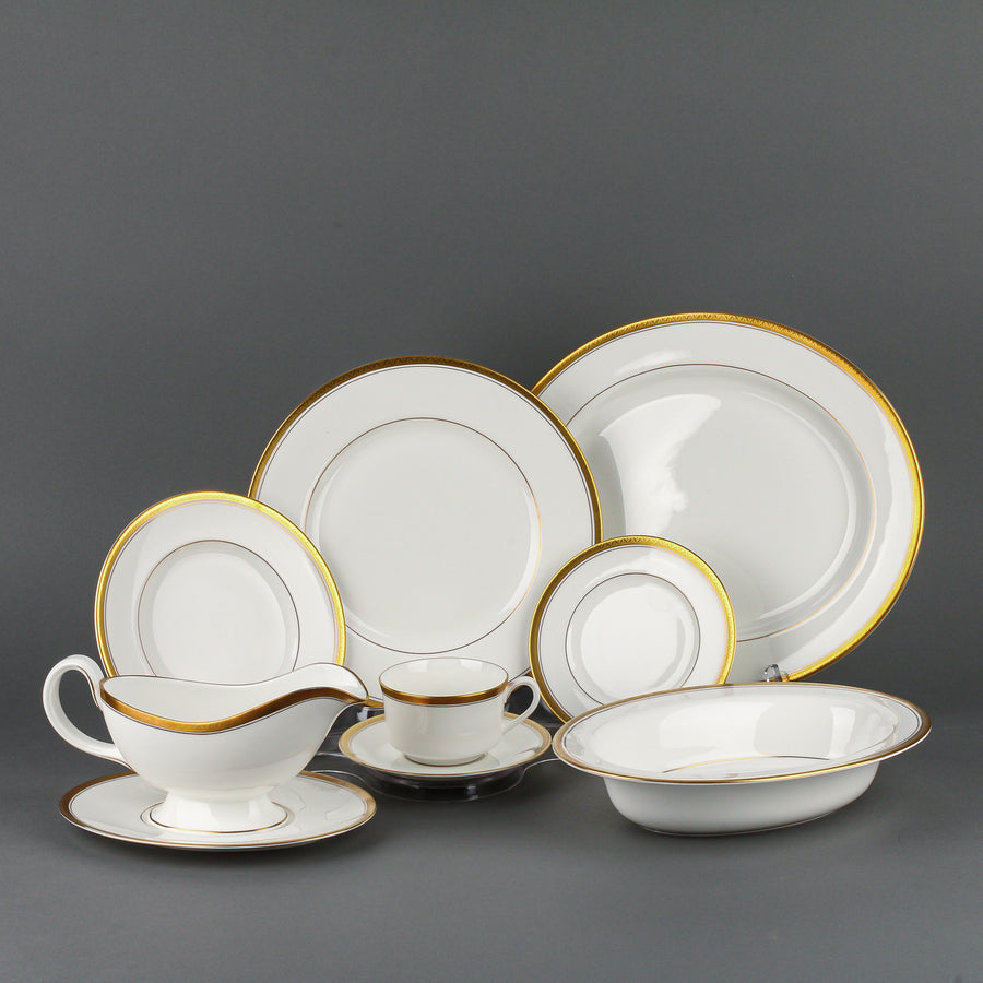 ROYAL WORCESTER Empire - 8 Place Settings +