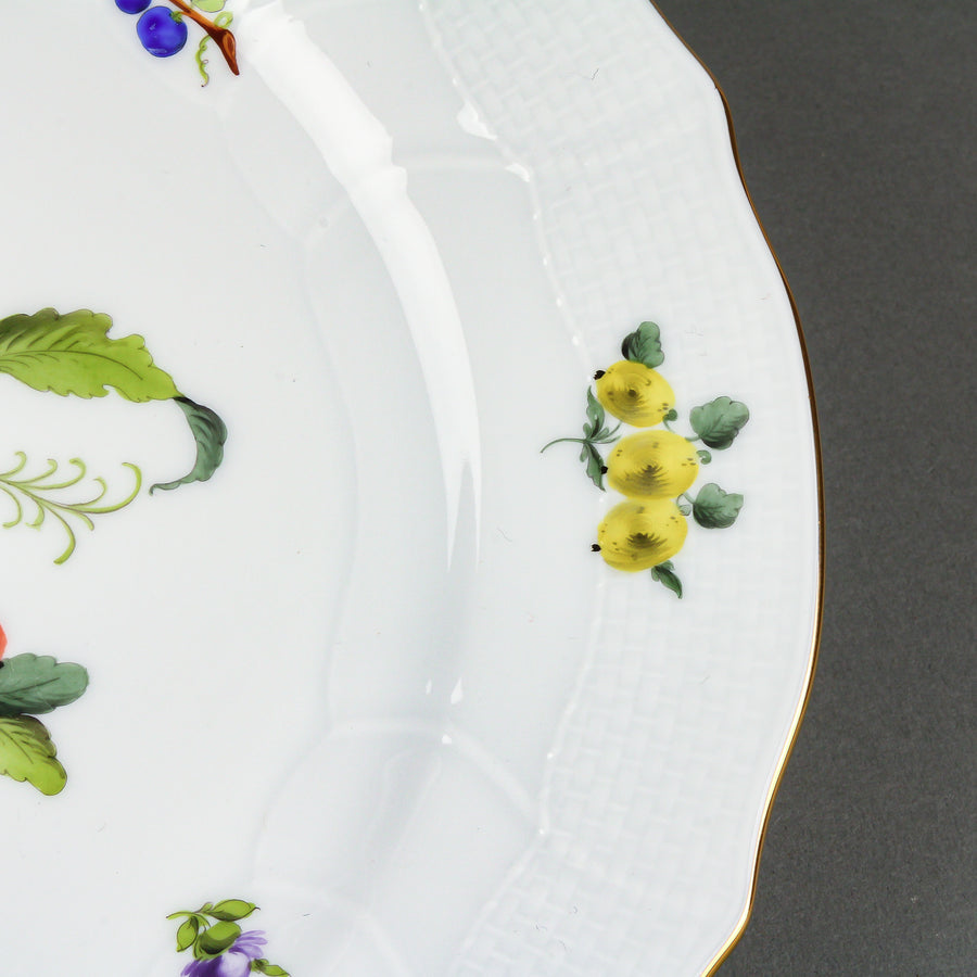 HEREND BFR Hand-Painted Fruit & Flowers Dinner Plate