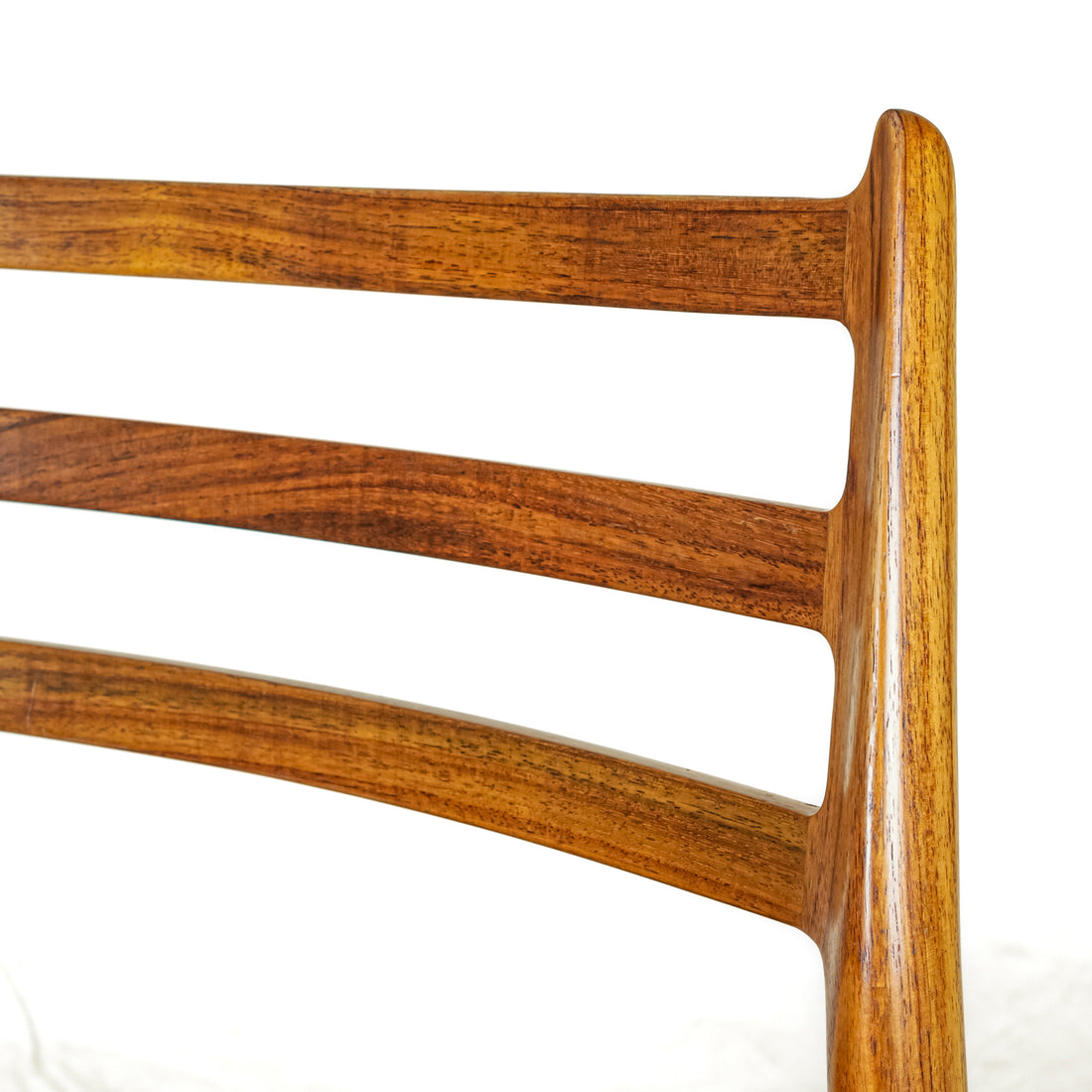 MOLLER Model 78 Walnut Side Chairs with Black Leather Set of 4