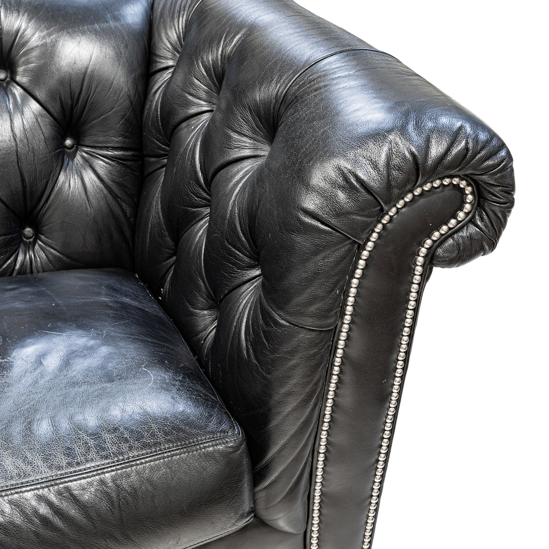 DIVIANI Black Leather Tufted Sofa