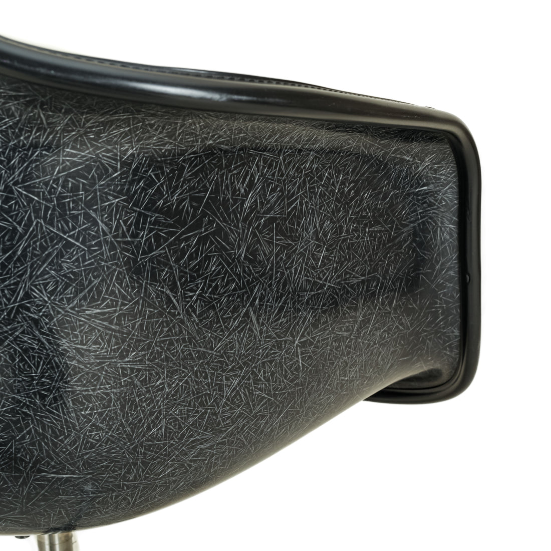 HERMAN MILLER Eames Molded Plastic Task Chair