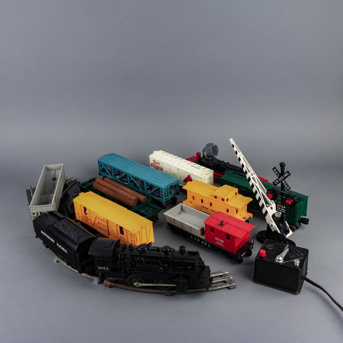 LIONEL O Gauge Train Set