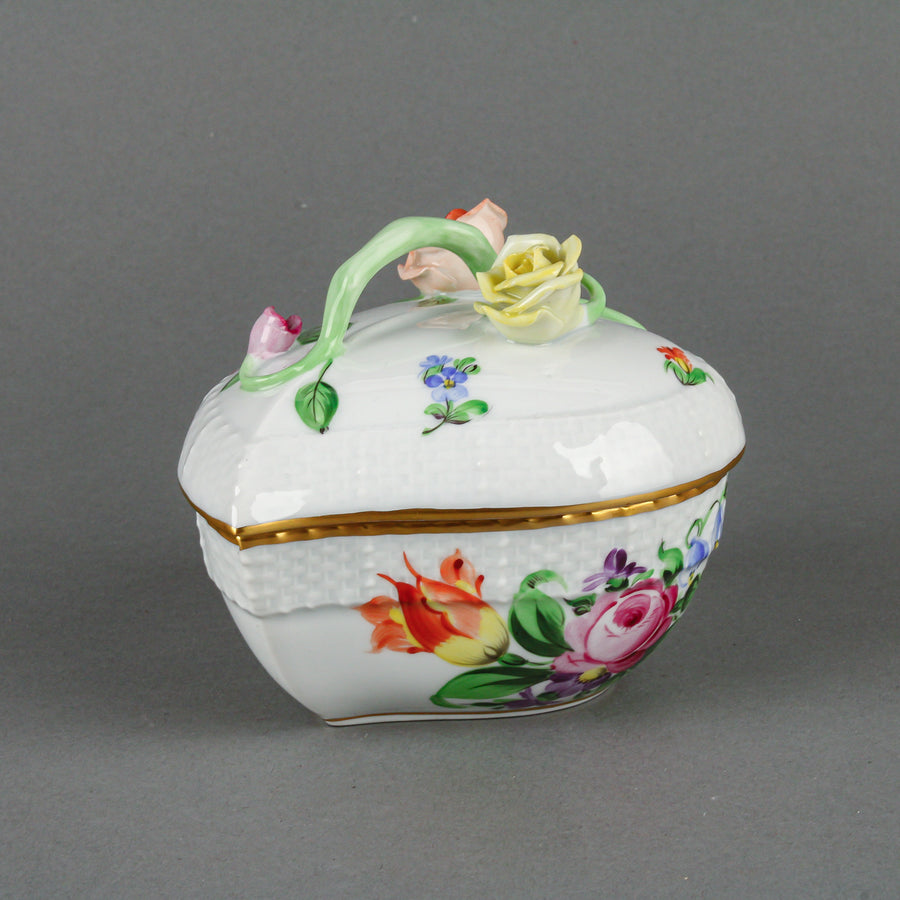 HEREND Heart-Shaped BonBon Box with Branch & Rose Knob