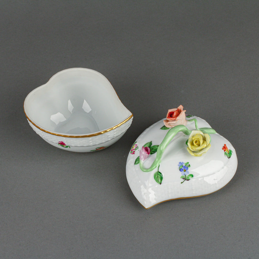 HEREND Heart-Shaped BonBon Box with Branch & Rose Knob