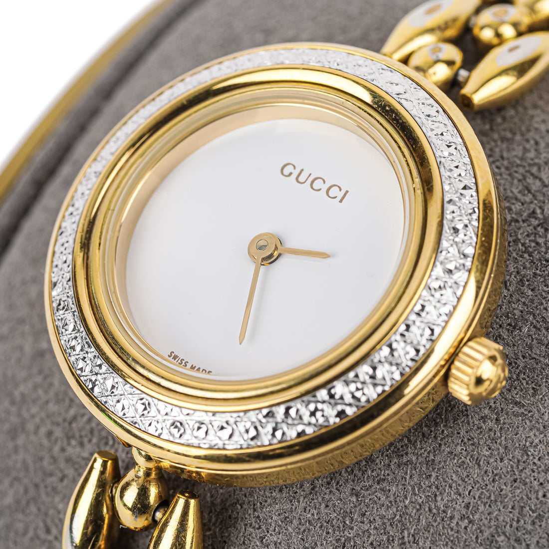 GUCCI 1100L Watch - 12 Bezels