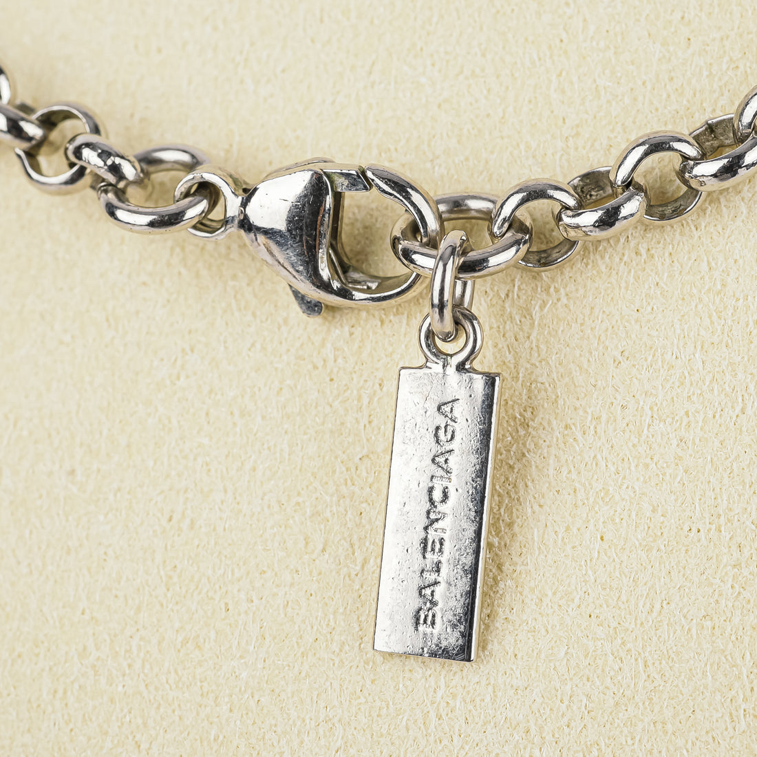 BALENCIAGA Silver Tone Continuity Bow Round Pendant Necklace