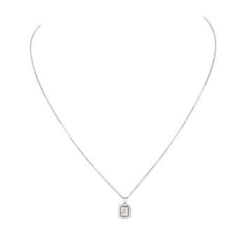 10K White Gold Diamond Cluster Pendant Necklace