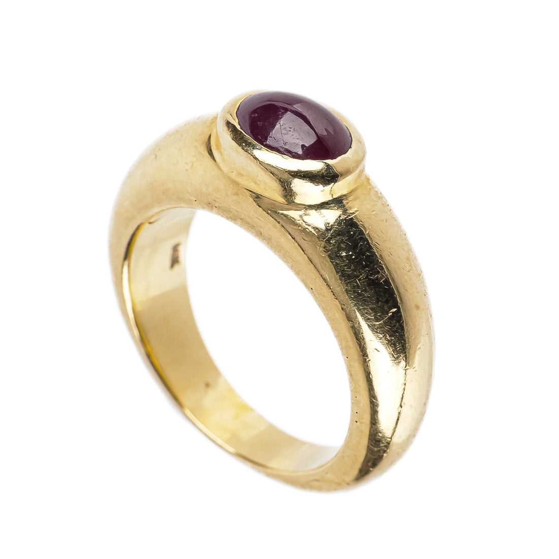 14K Yellow Gold Bezel Set Ruby Cabochon Ring