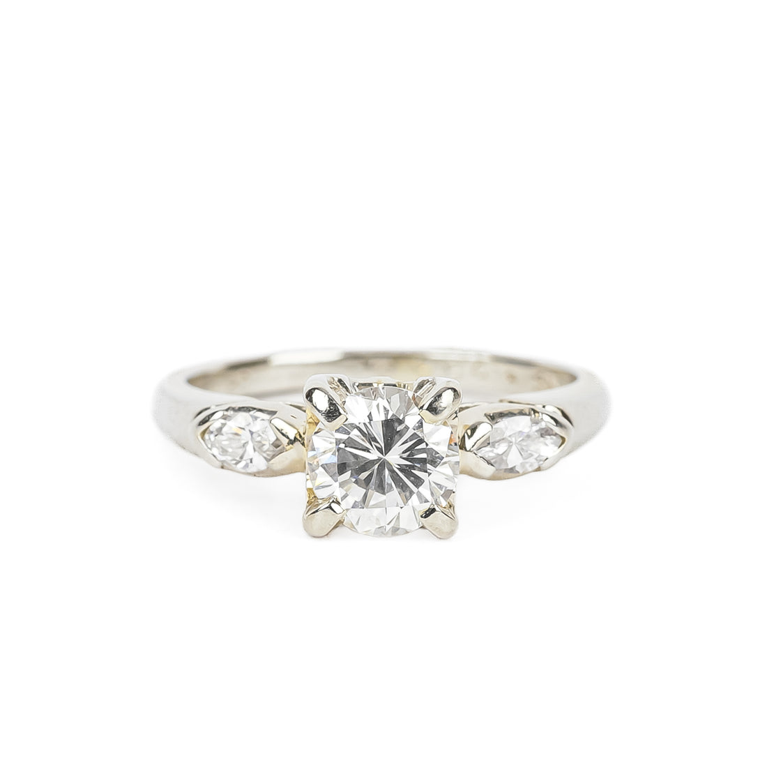18K White Gold Diamond 3-Stone Engagement Ring