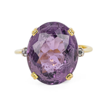 18K Yellow Gold Oval Amethyst Diamond Ring