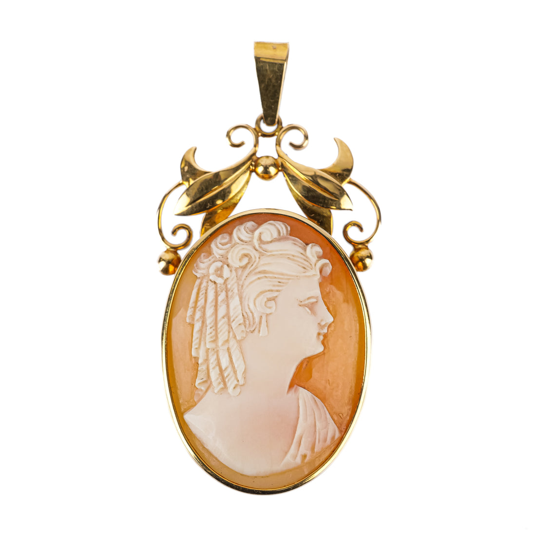 18K Yellow Gold Cameo Pendant 29-21mm