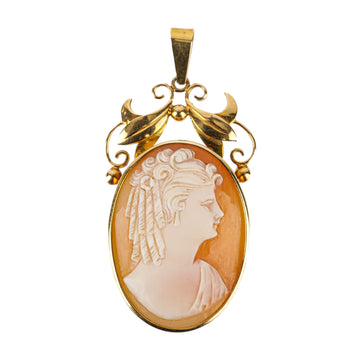 18K Yellow Gold Cameo Pendant 29-21mm