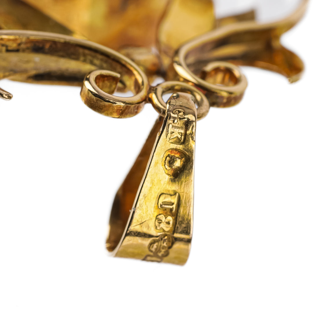 18K Yellow Gold Cameo Pendant 29-21mm