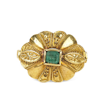 18K Yellow Gold Square Step Cut Emerald Ring