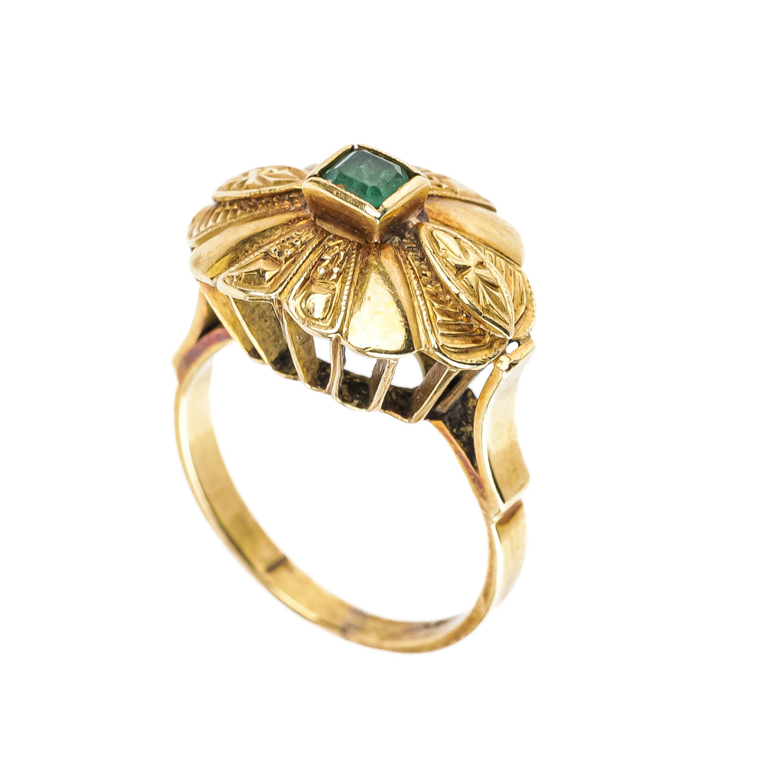 18K Yellow Gold Square Step Cut Emerald Ring