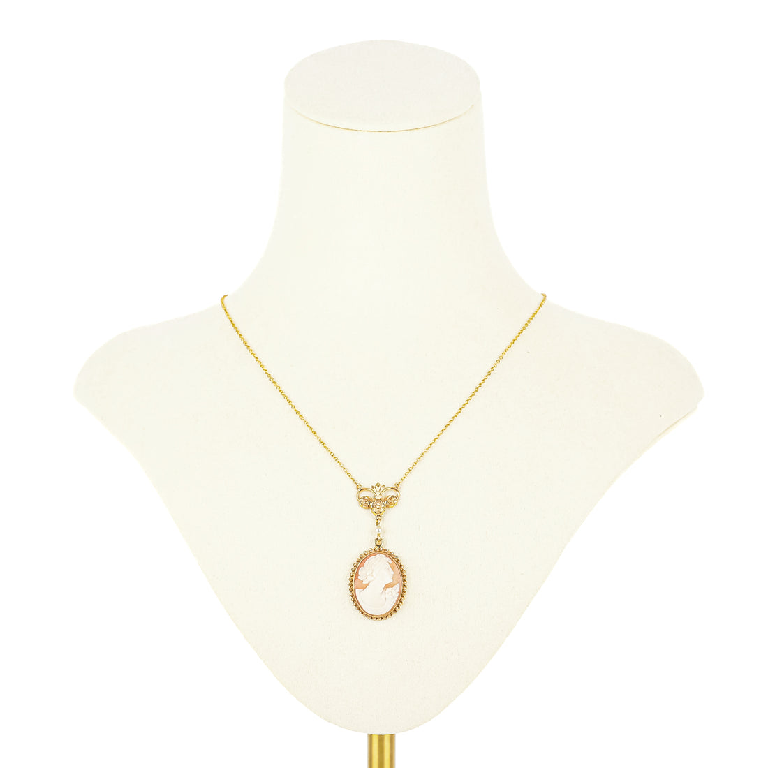 10K Yellow Gold Cameo Pendant Necklace
