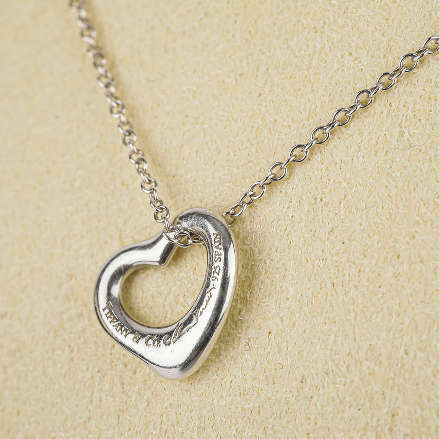 TIFFANY & CO Elsa Peretti Sterling Mini Open Heart Necklace