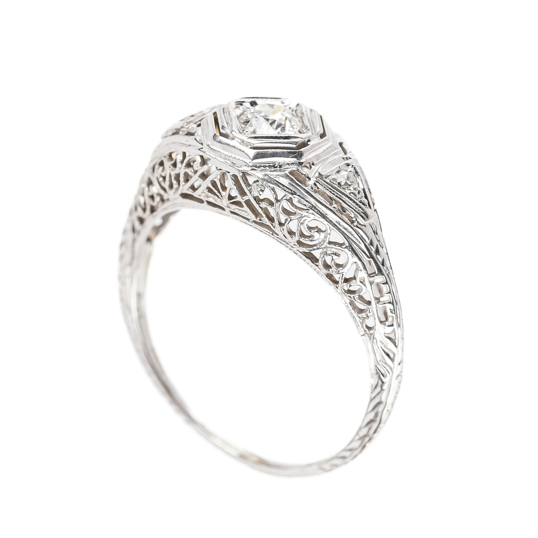 Art Deco 18K White Gold Old European Cut Diamond Ring