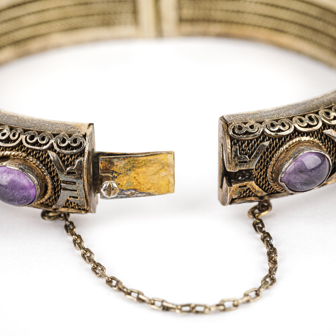Chinese Export Silver Amethyst Cabochon Hinged Bangle