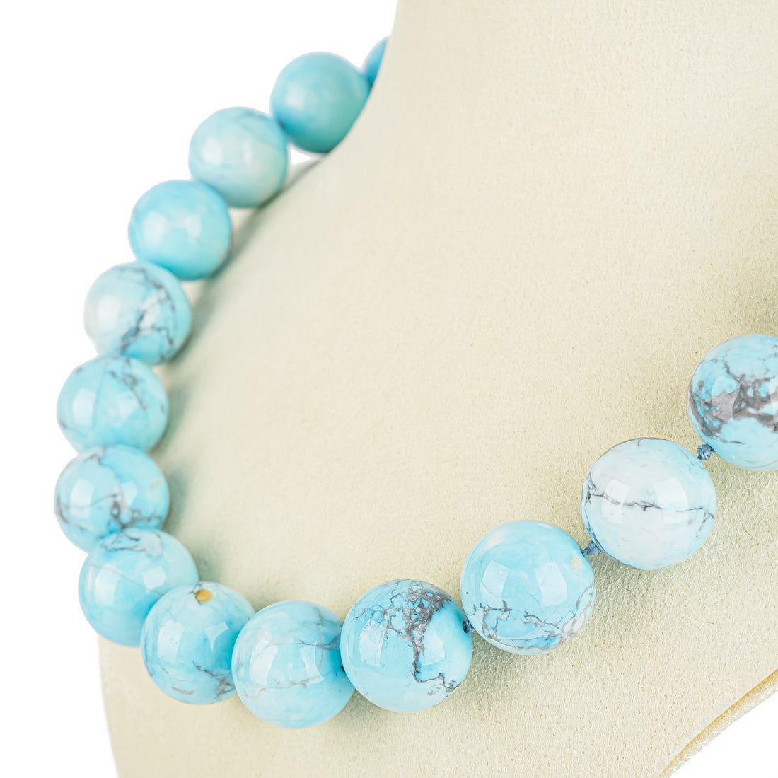 Large Robins Egg Turquoise Bead Necklace 18mm